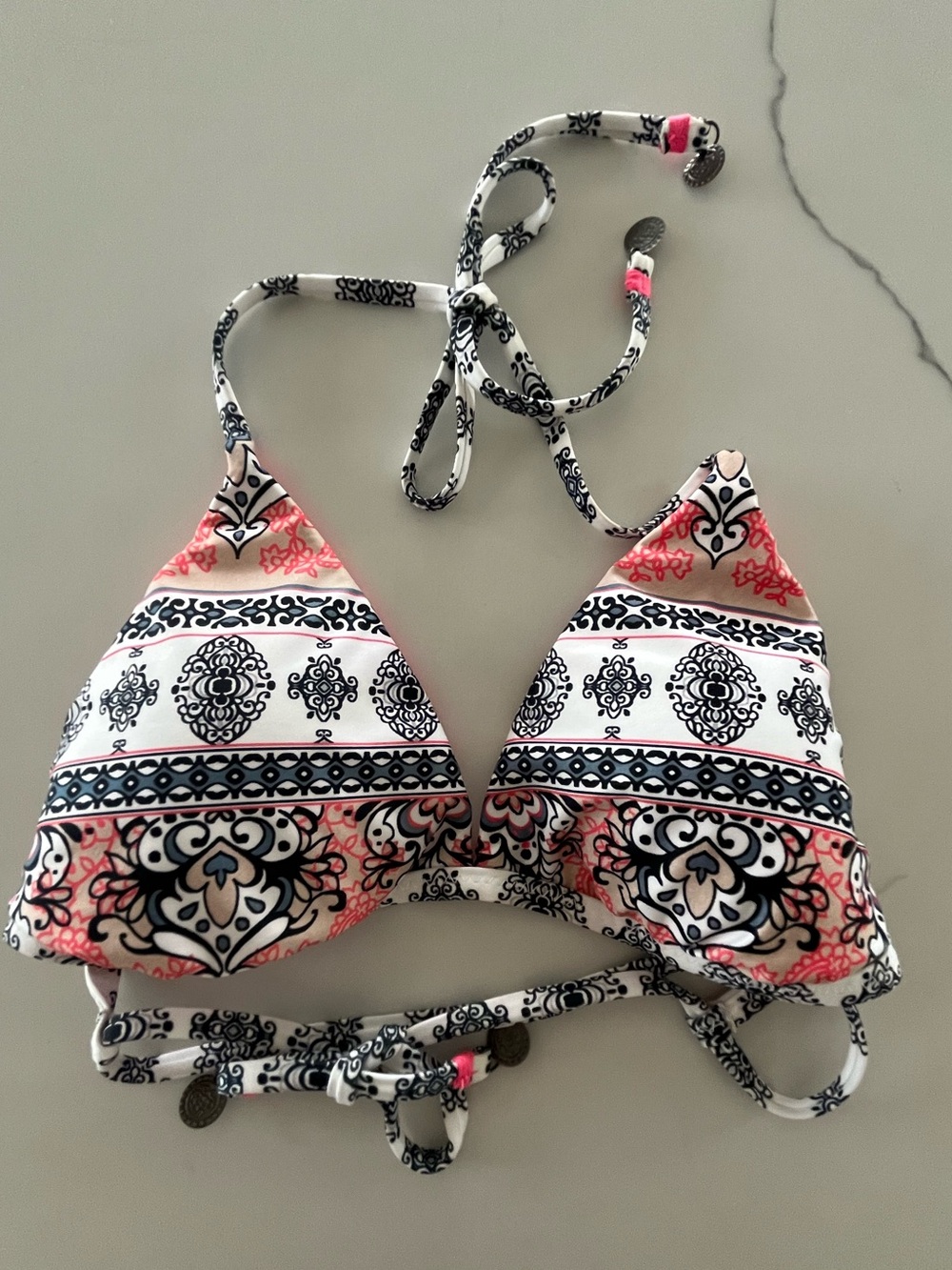 Becca by Rebecca Virtue Belly Dancer Triangle Bikini Top Damask Small NWOT